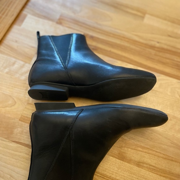 Camper Casi Myra Ankle Boots in Black Leather - Picture 3 of 7